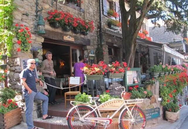 青岛别墅庭院设计