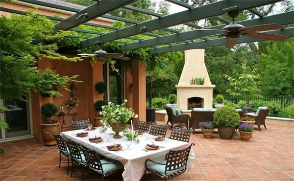 青岛别墅花园设计