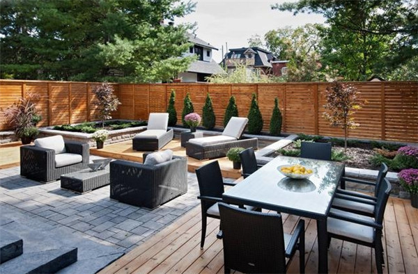 青岛庭院设计干货分享：防止户外防腐木开裂的实用技巧