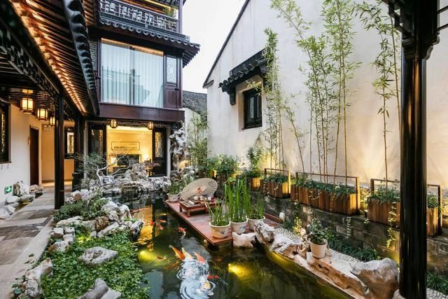 花园鱼池该如何打造？看这一篇就够了