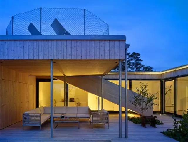 花园这么美全是花草的功劳吗？户外家具也很重要！