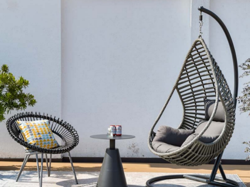 如何选择花园户外家具