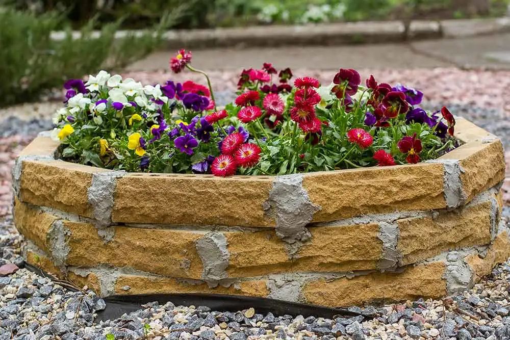 超简单的花园打造技巧，一看就能学会。潍坊别墅庭院设计